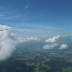 Flugwegposition um 13:00:18: Aufgenommen in der Nähe von Regen, Deutschland in 1642 Meter